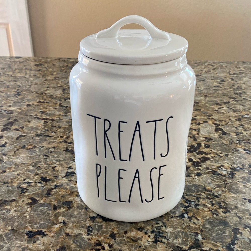 Large Treats Please treat jar by Rae Dunn